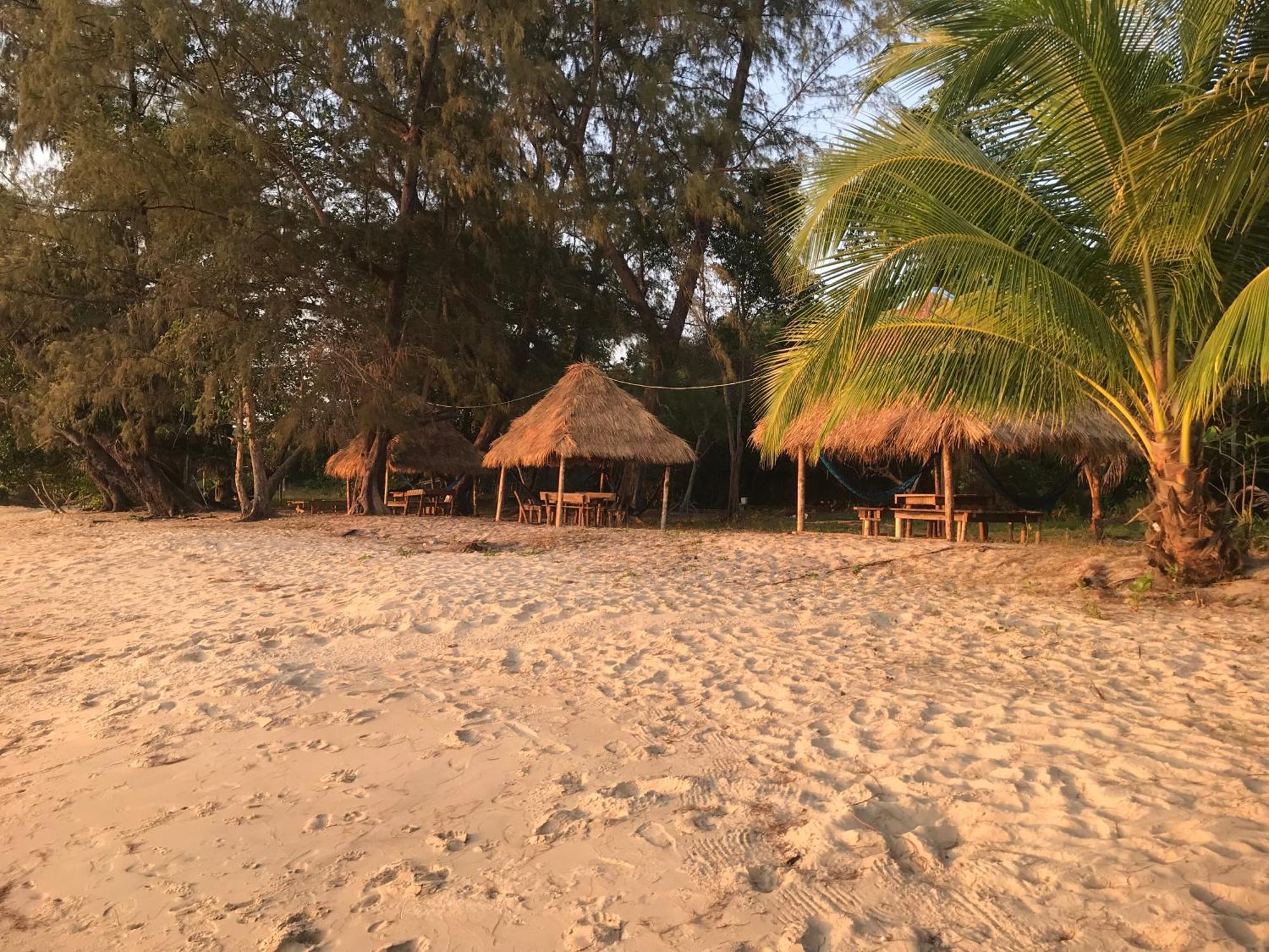 Ostello Naks Shack Koh Ta Kiev Esterno foto